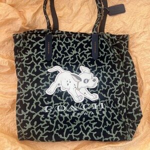Disney's 101 Dalmatian Coach Green Tote Handbag